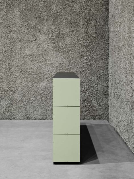 Plusminus shelf with MDF side panels with linoleum coating