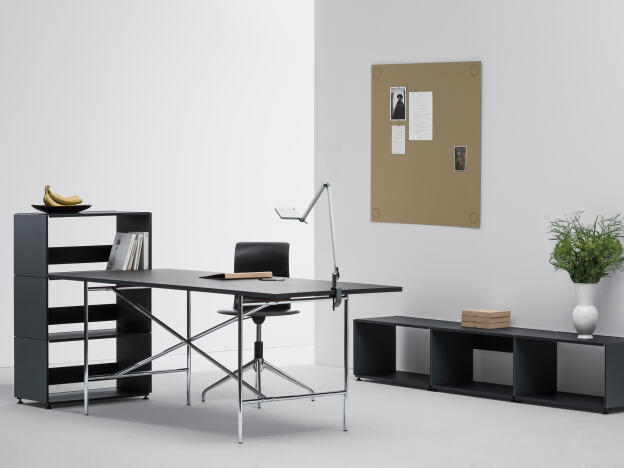 Modulares Regalsystem im Büro