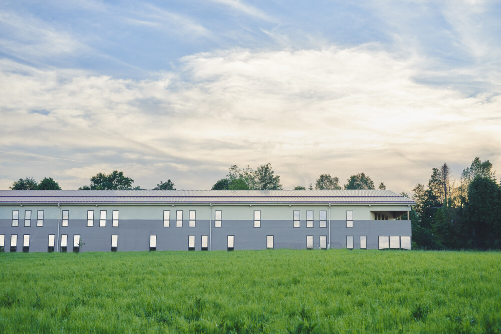 Side facade of the Faust Linoleum production facility in Huglfing, Germany