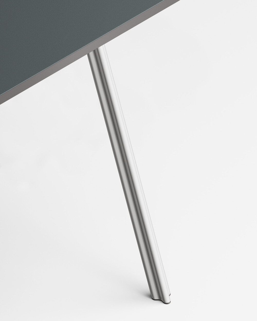 Three aluminum table legs in standard length with round plate supports.