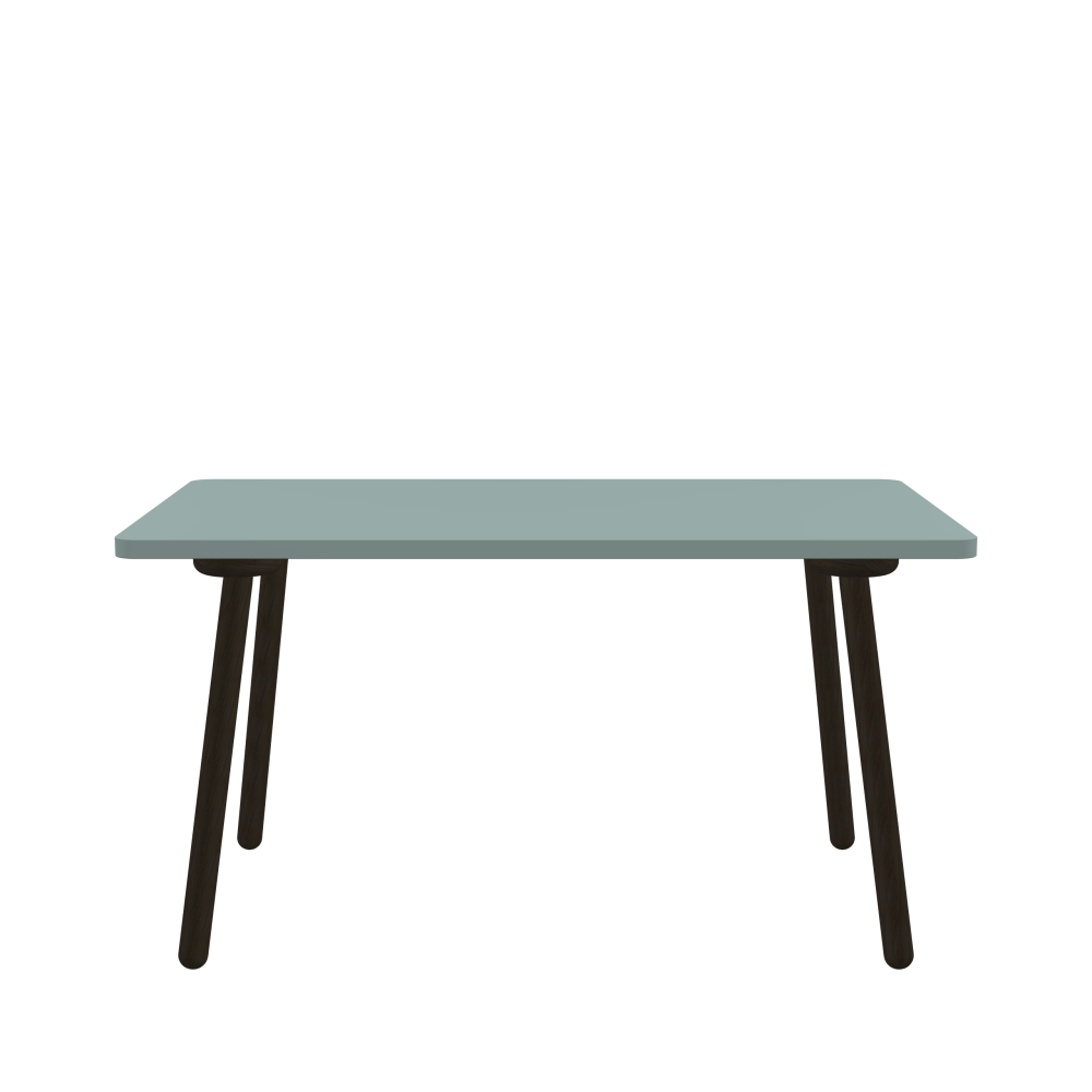 MT2 Tisch - Form Eckig - Länge 140,00 cm - Tiefe 80,00 cm - Radius 4,00 cm - Stärke 3 cm - Oberseite Linoleum, 4004 Blue Haze - Kern Stäbchenplatte - Kante Linoleum, 4004 Blue Haze - Kantenschräge 90° / MT2 Tischbeine - Material und Farbe Holz, Eiche, schwarz gebeizt, matt geölt - Set 4 Tischbeine
